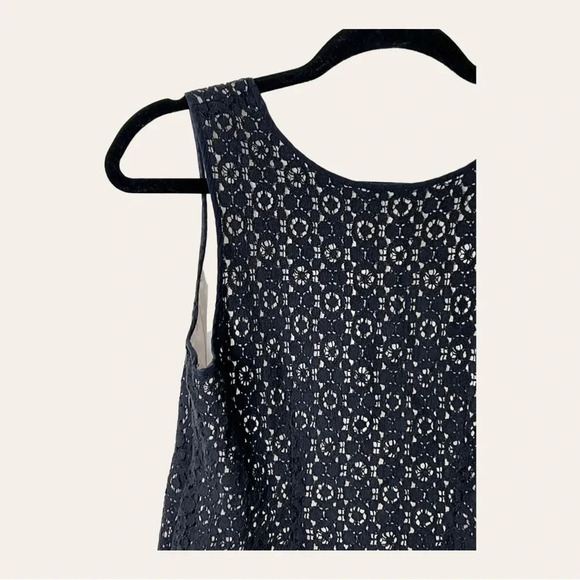0709. J.CREW SLEEVELESS BLOUSE‎ FULL LACE WITH LINER BLACK/NUDE SIZE 0 - Picture 8 of 9